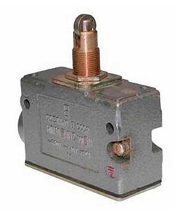 Микровыключатель МП 1303 У2 исп.03, IP54, толкатель с поперечным расположением ролика, комбинированный, винт Электротехник