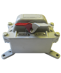 Пост управления КУ123-33У2, три элемента, 3з+3р, диаметр отверстий 22мм, IP56 Электротехник