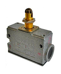 Микровыключатель МП 1205 УХЛ3 исп.01, IP40, толкатель с продольным расположением ролика, фронтальный, гайки Электротехник