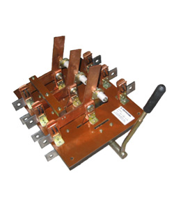 Переключатель ПБ-34 П У3, 400А, 380В, гетинаксовое основание, правая боковая рукоятка Электротехник