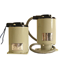 Электромагнит УИМ 0434 УХЛ4 Оп, 220В/50Гц, тянущее исполнение, ПВ=5%, со встроенным выпрямителем, IP30 Электротехник