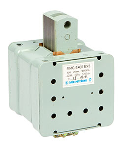 Электромагнит МИС-4200 ЕУ3, 380В, толкающее исполнение, ПВ 100%, IP20, с жесткими выводами Электротехник Электромагнит МИС-4200 ЕУ3, 380В, толкающее исполнение, ПВ 100%, IP20, с жесткими выводами Электротехник