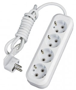 Удлинитель "Стандарт" 4х10 метров 10А/2,2кВт с заземлением ПВС 3х0,75 EKF	