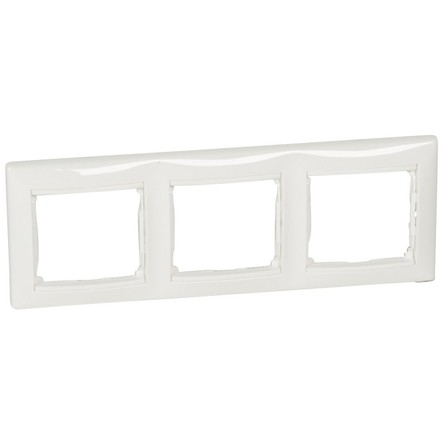 VALENA Рамка горизонт. 3 пост . белый IP20 Legrand