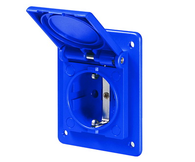 Розетка панельная, IP54, с увеличенным фланцем 70x87 DKC