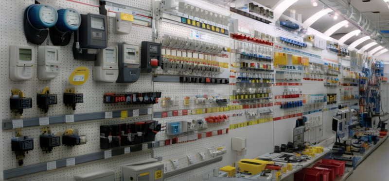 Электрика в Орске: Где купить и как оценить цену