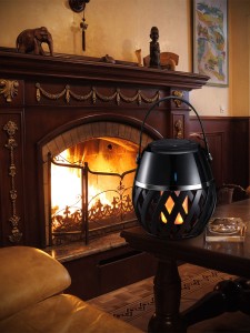 Св-к св/д акк-ный с bluetooth-колонкой, эффект пламени (акк. 1800mAh) BLACK Uniel 