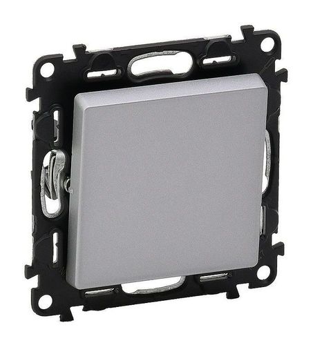 Valena LIFE Механизм выключателя СУ 1 кл 10А алюминий IP20 Legrand