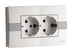 ECO Розетка СУ 2 мест. (земля) 16А белый/серый IP20 Mono