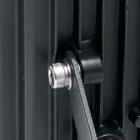 Св/д прожектор Feron LL-921 IP65 50W 6400K черный