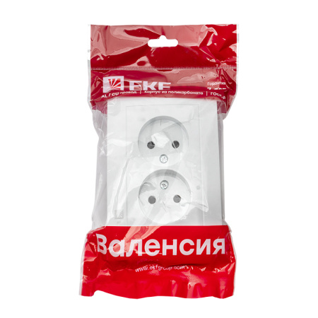 Валенсия Розетка 2-местная б/з 10А белая с защ, штор, EKF