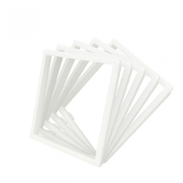 Декоративная рамка Белая Livolo