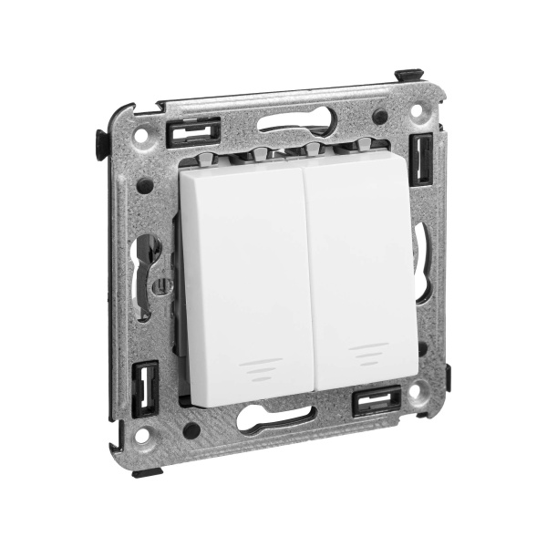 Кнопка двухклавишная в стену, "Avanti", "Белое облако" DKC