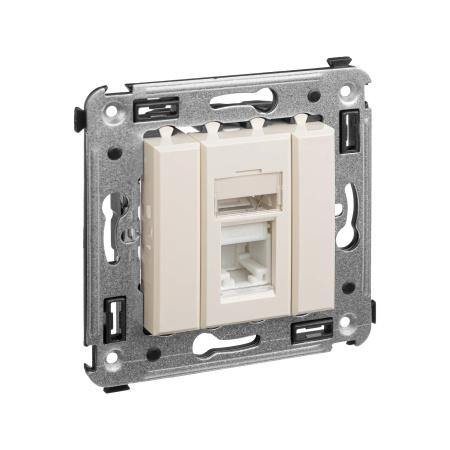 Компьютерная розетка RJ-45 в стену, кат.6А одинарная, "Avanti", "Ванильная дымка" DKC