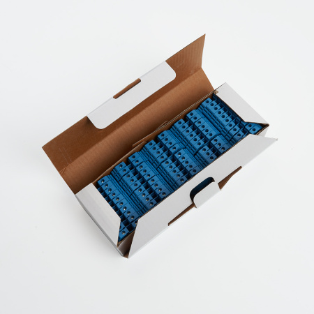 Зажим наборный изолированный (винтовой) ЗНИ - 4,0 (JXB4), синий, STEKKER, LD551-2-40 Зажим наборный изолированный (винтовой) ЗНИ - 4,0 (JXB4), синий, STEKKER, LD551-2-40