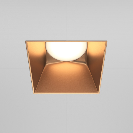 Встраиваемый светильник 1*GU10 20Вт Матовое Золото IP20 Downlight DL051-01-GU10-SQ-WMG Technical Maytoni