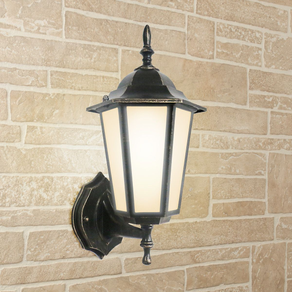 Уличный настенный светильник 1*E27 черное золото IP44 (a035741) Elektrostandard