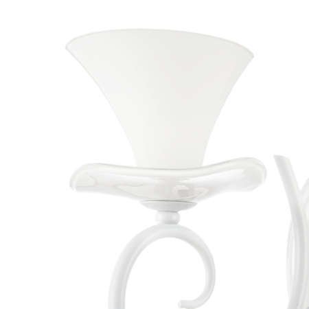 Бра 1*E14 40Вт Жемчужный белый IP20 Fabre FR2001-WL-01-W Freya