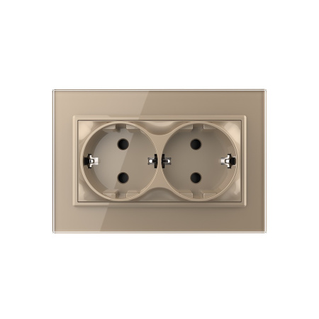 Розетка Livolo электрическая двойная 1 пост с заземлением, рамкой, защитными шторками 16A, цвет золотой VL-C7CTF16A.TF16A-AP