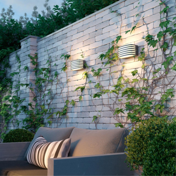 Ландшафтный настенный св-к IP54 220-240V темно-серый NOVOTECH