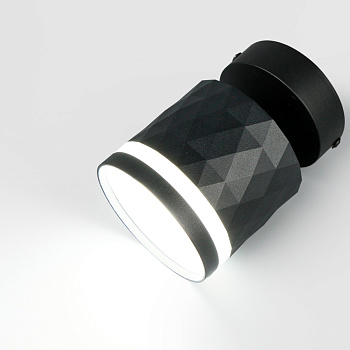 Спот на основании GWL-GX53-M-IP20 Одинарный Черный С боковым рассеивателем Ромб General