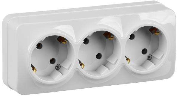Розетка трехместная ОУ РС23-3-ХБ с з/з 16А GLORY белый IEK