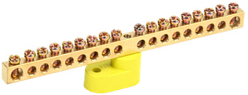 Шина PE "земля" на одном угловом изоляторе ШНИ-6х9-18-У1-Ж IEK