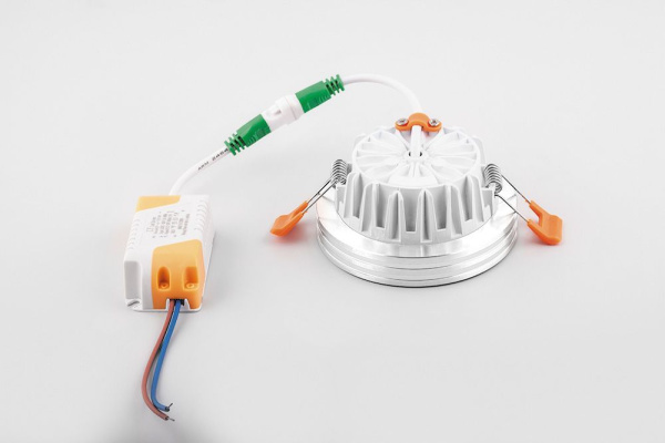 Светодиодный светильник Feron AL612 встраиваемый 7W 4000K белый