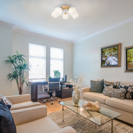 Потолочный светильник 5*E27 60Вт золотой IP20 (30138/5 золото) Eurosvet