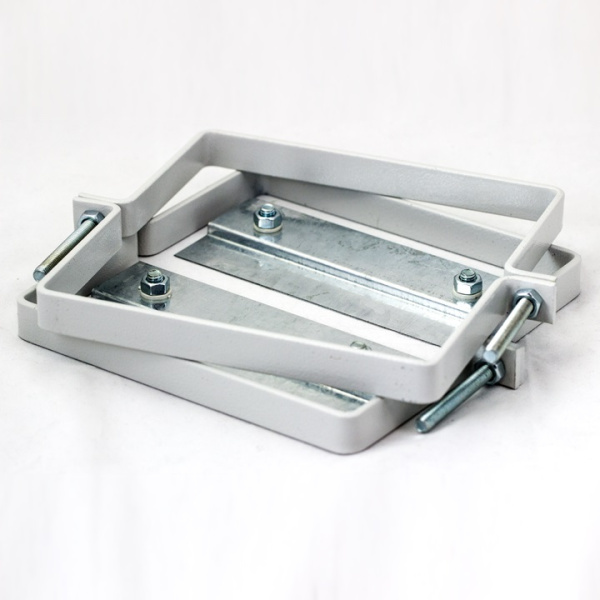 Крепление на столб Скоба для ЩУРН-П PROxima EKF