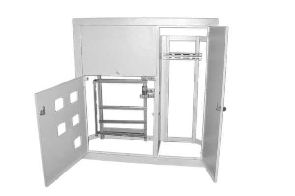 Корпус щита этажного 5 кв. (1010х950х160) размер ниши (920х860х140) TDM