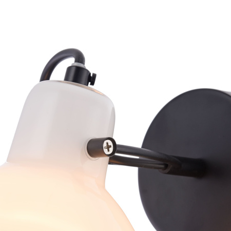 Бра 1*E14 40Вт Черный IP22 Daniel MOD407-WL-01-B Maytoni