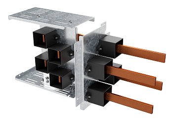 Комплект секционирования 3b 2-стороннее 6M,шин.вывод 10мм, 4P 630A DKC