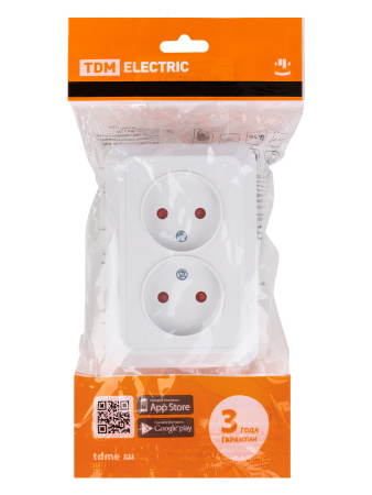 Розетка угловая двойная 2П открытой установки с з/ш IP20 250В 10А белая "Ладога" TDM