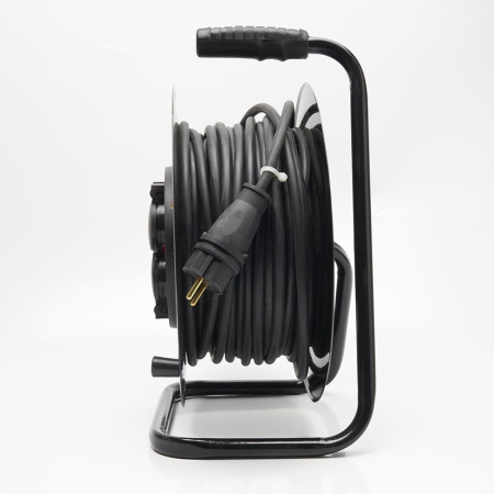 Удлинитель на металлической катушке Stekker PRF01-41-30, 30м, 4 гнезда с/з, 3*2,5, черный, серия Professional (УХз-16)