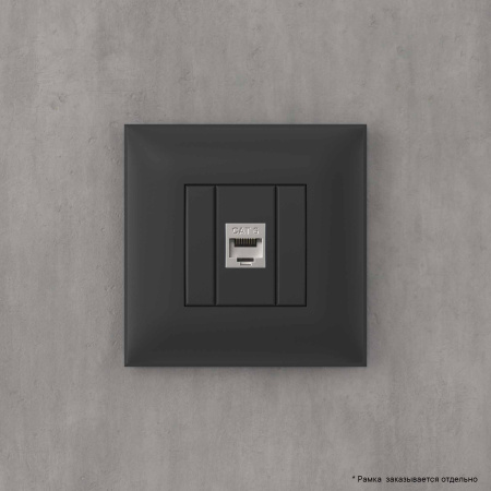 Компьютерная розетка RJ-45 без шторки в стену, кат.6 одинарная экранированная, "Avanti", "Черный матовый" DKC