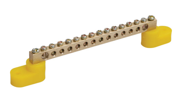 Шина PE "земля" на двух угловых изоляторах ШНИ-6х9-14-У2-Ж IEK