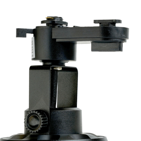 Светильник трековый под лампу GX53 15W 230V черный AL165 серия Luna Feron  