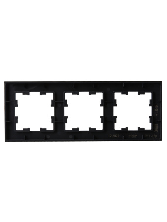 BRITE Рамка 3-мест. РУ-3-2-Бр стекло черн. матовый IEK
