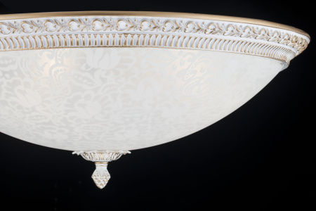 Потолочный светильник 4*E27 40Вт Белый с Золотом IP20 Pascal C908-CL-04-W Maytoni