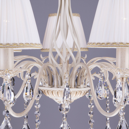 Люстра с хрусталем 7*E14 40Вт белый с золотом IP20 Amelia (3637/7 белый с золотом) Eurosvet