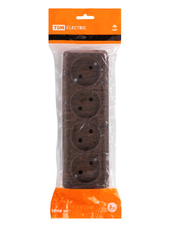 Розетка 4-х местная горизонтальная 2П открытой установки IP20 10A бук "Ладога" TDM