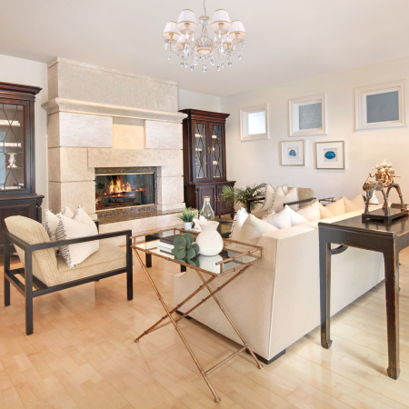 Люстра с хрусталем 7*E14 40Вт белый с золотом IP20 Amelia (3637/7 белый с золотом) Eurosvet