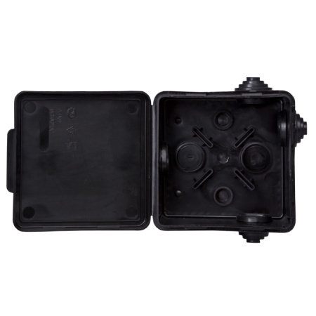 Коробка распределительная КМР-030-031 с крышкой (80х80х50), 7 мембр, вводов чёрная IP54 розн, стикер EKF