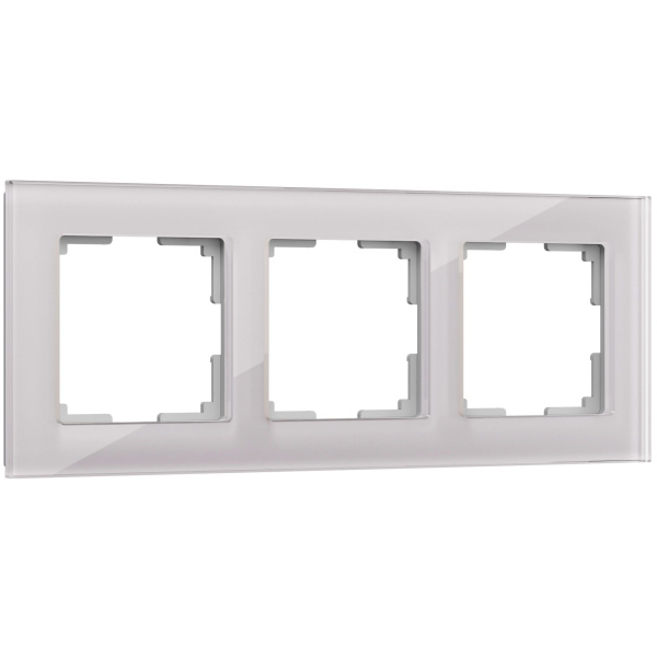 Favorit Рамка на 3 поста (дымчатый,стекло) Werkel