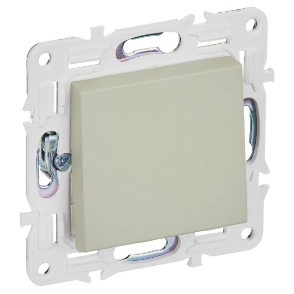 SKANDY Выключатель 1-клавишный перекрестный 10А SK-V03B бежевый IEK