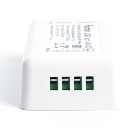Контроллер RGB для светодиодной ленты с П/У белый, 12-24V, LD63