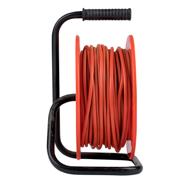 Удлинитель на катушке "Атлант 2,0" 4 гнезда 50м без заземления ПВС 2*0,75 6А/1,3кВт PROxima EKF