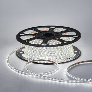 O17-02 Светодиодная лента 220В, 5Вт/м, smd2835, 60д/м, IP65, 300лм/м, размер 10х7мм, 50м, д/б, 4000К OGM