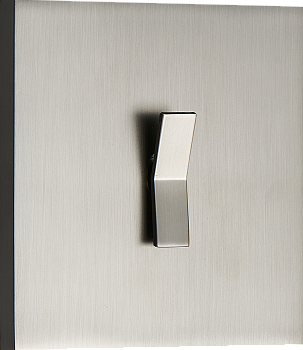 Donel N96 Переключатель на 1 тумблер, клавиша Angle, 10AX 250V, Вороненая сталь, серия DT